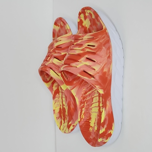 Hoka One One Shoes - Hoka one one Ora recovery slide 2 yellow pear